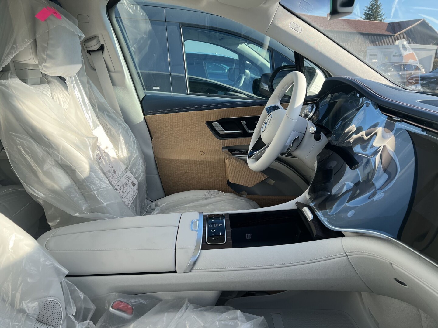 Mercedes-Benz EQS 450+ SUV Hyperscreen Black 360PS 108kWh 575km З Німеччини (85326)