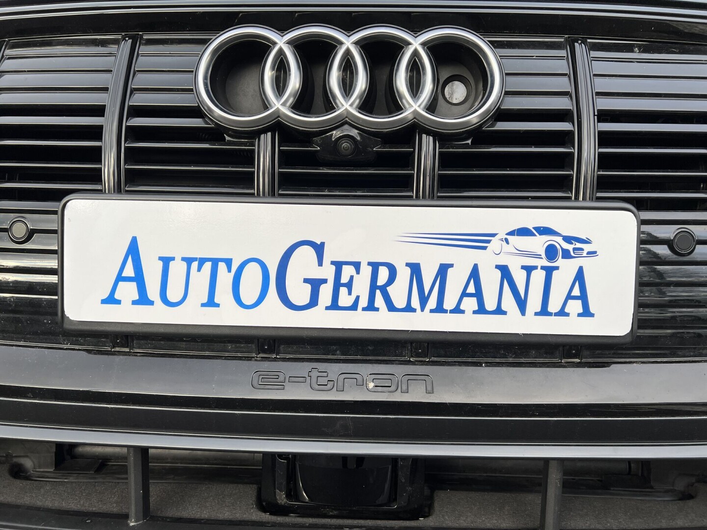 Audi e-Tron 55 Quattro 408PS Black-Paket Bang&Olufsen З Німеччини (85374)