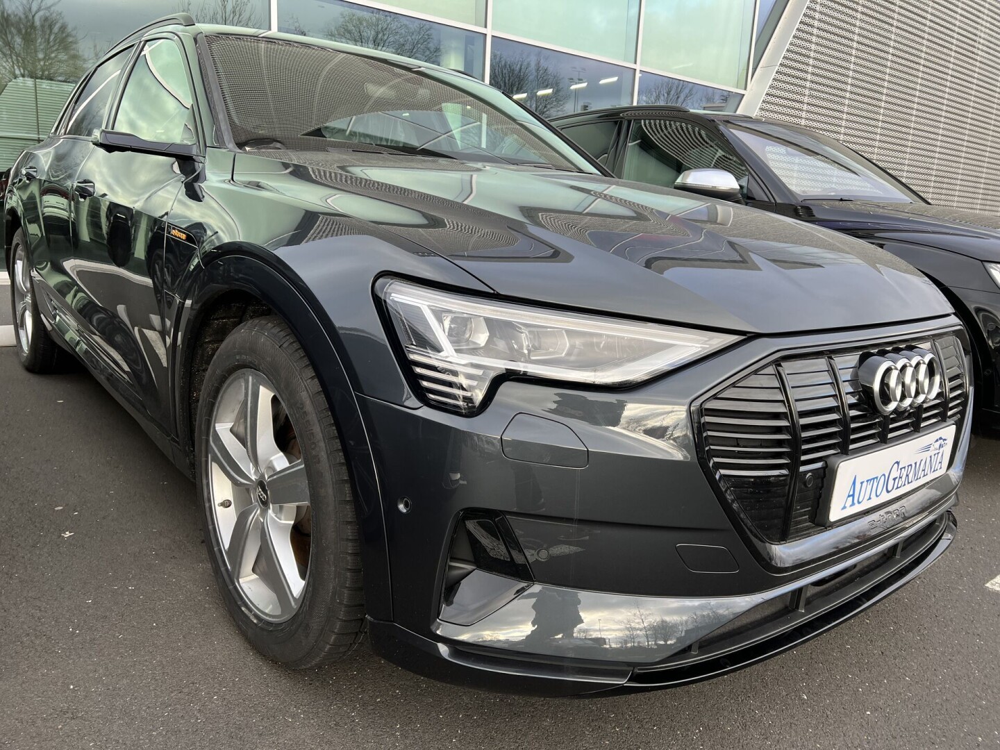 Audi e-Tron 55 Quattro 408PS Black-Paket Bang&Olufsen З Німеччини (85377)