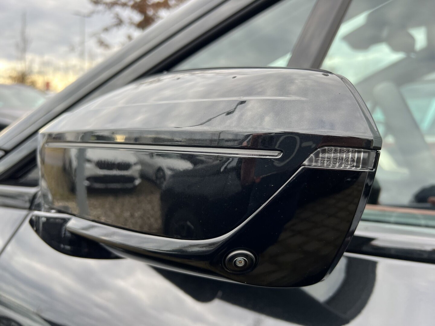 BMW iX 50 xDrive 523PS Sky Lounge Laser Individual З Німеччини (85410)