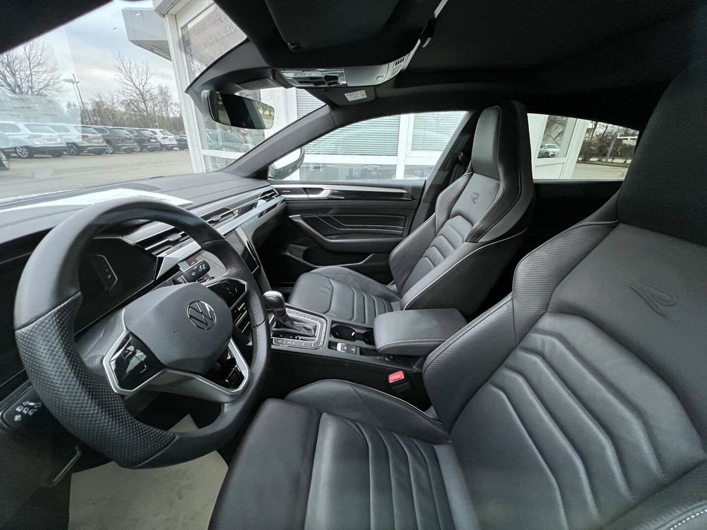 VW Arteon 2.0TDI 200PS DSG R-Line 4Motion З Німеччини (85478)