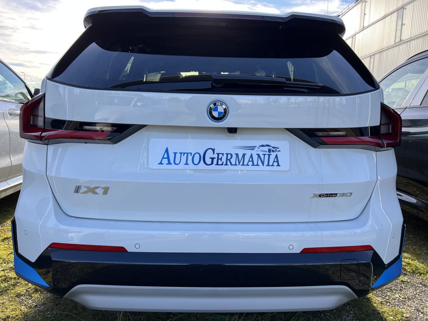 BMW iX1 xDrive 30 X-Line 313PS 438KM LED З Німеччини (85754)