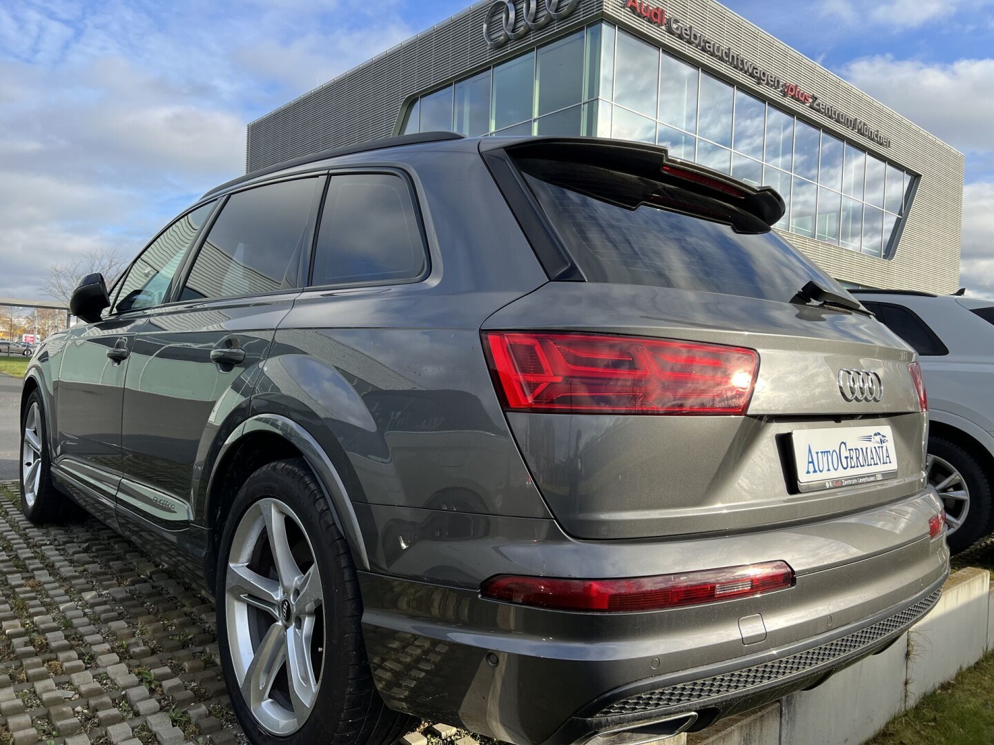 Audi Q7 S-Line 50TDI 286PS Matrix Black 7-set З Німеччини (85778)