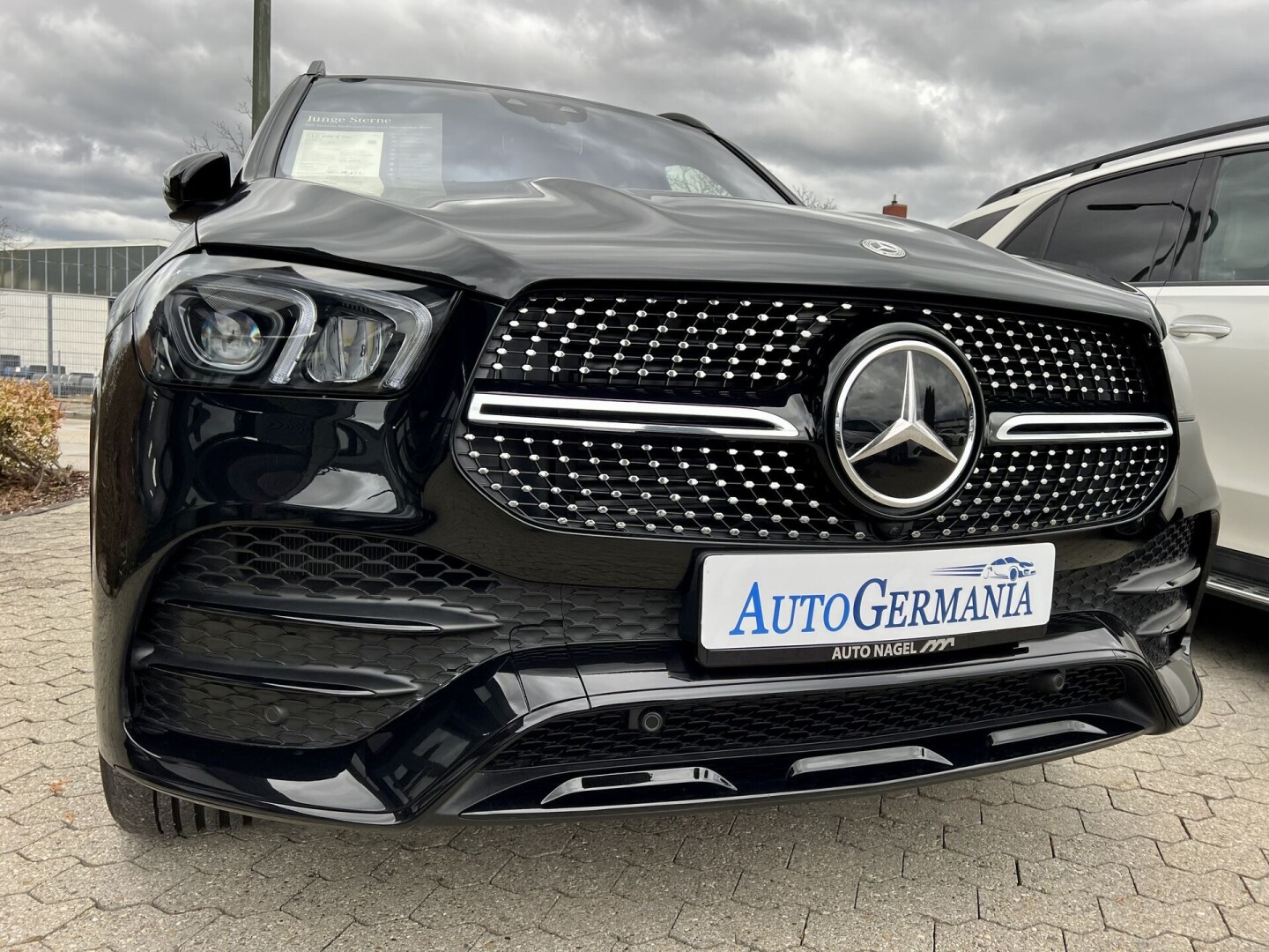 Mercedes-Benz GLE 400d 330PS AMG 4Matik LED З Німеччини (85800)