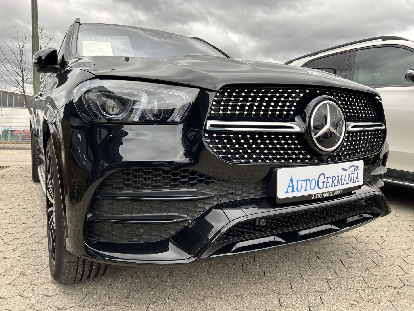 Mercedes-Benz GLE 400d 330PS AMG 4Matik LED З Німеччини (85797)