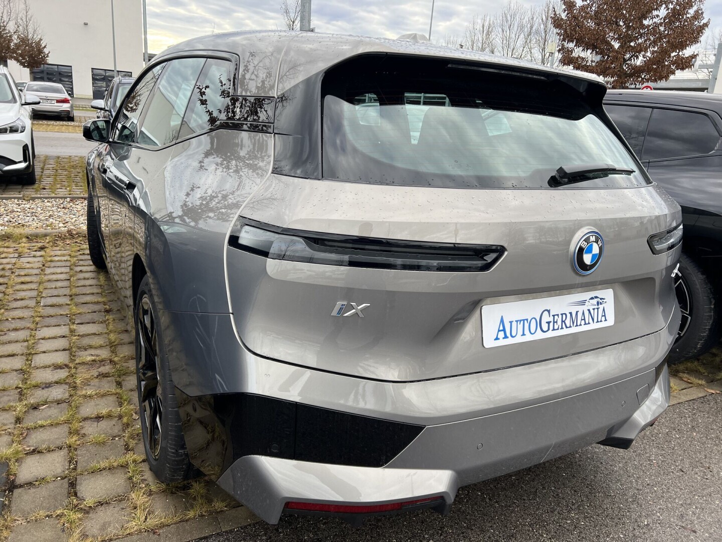 BMW iX 40 xDrive 326PS M-Sportpaket 77kWh 428KM З Німеччини (85831)