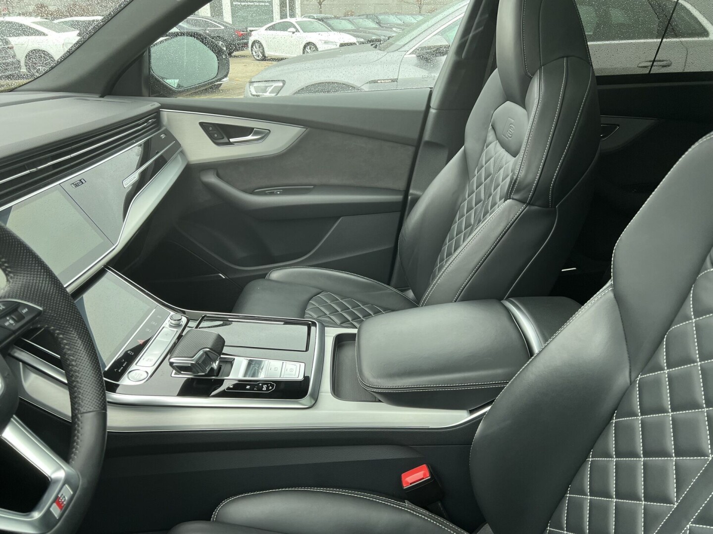 Audi Q8 50TDI 286PS S-Line Matrix Individual B&O З Німеччини (85961)