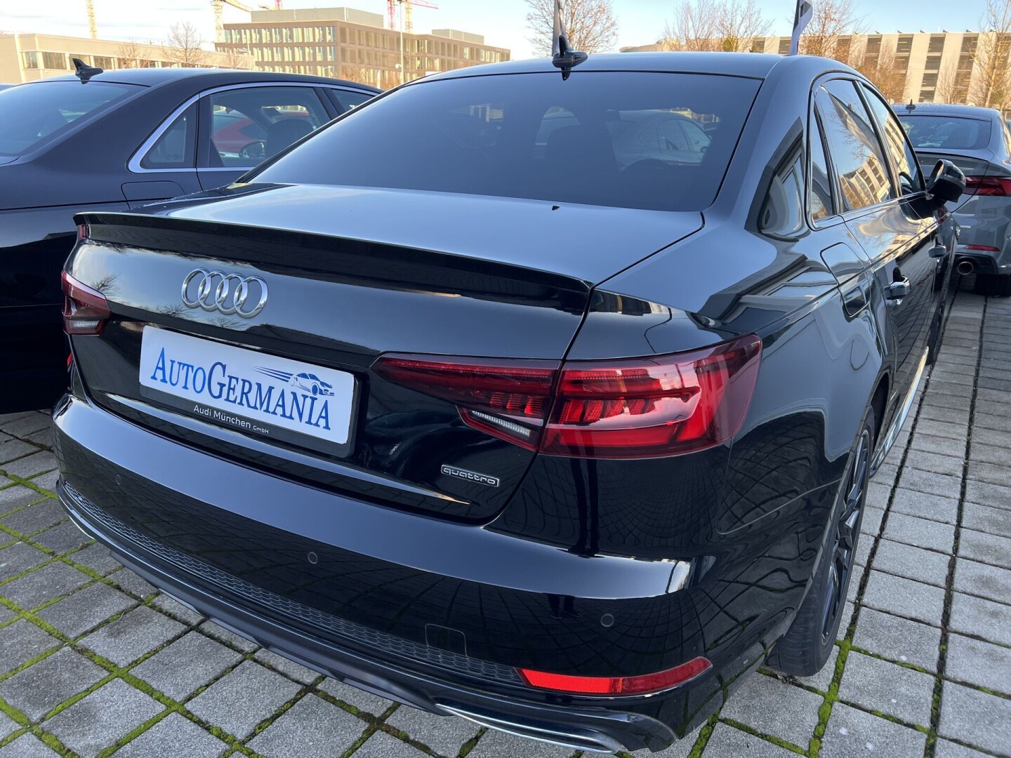 Audi A4 Quattro 50TDI 286PS S-Line Black LED З Німеччини (86055)