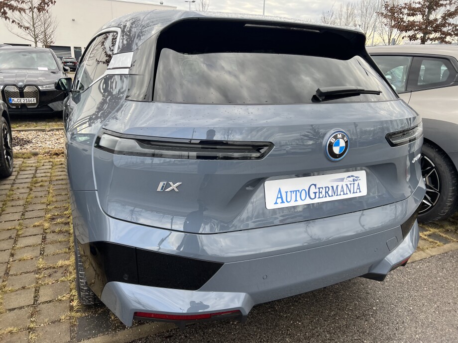 BMW iX З Німеччини (86299)