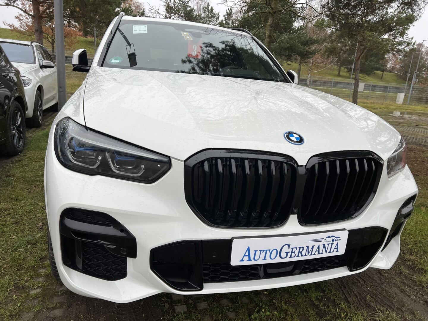 BMW X5 45e xDrive 394PS M-Paket Laser Black Individual З Німеччини (86632)