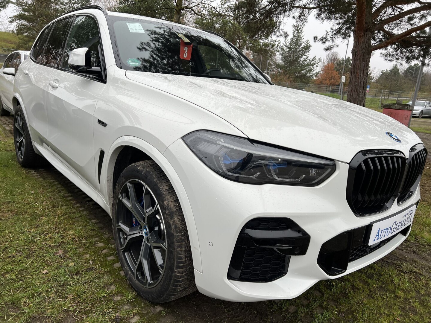 BMW X5 45e xDrive 394PS M-Paket Laser Black Individual З Німеччини (86630)