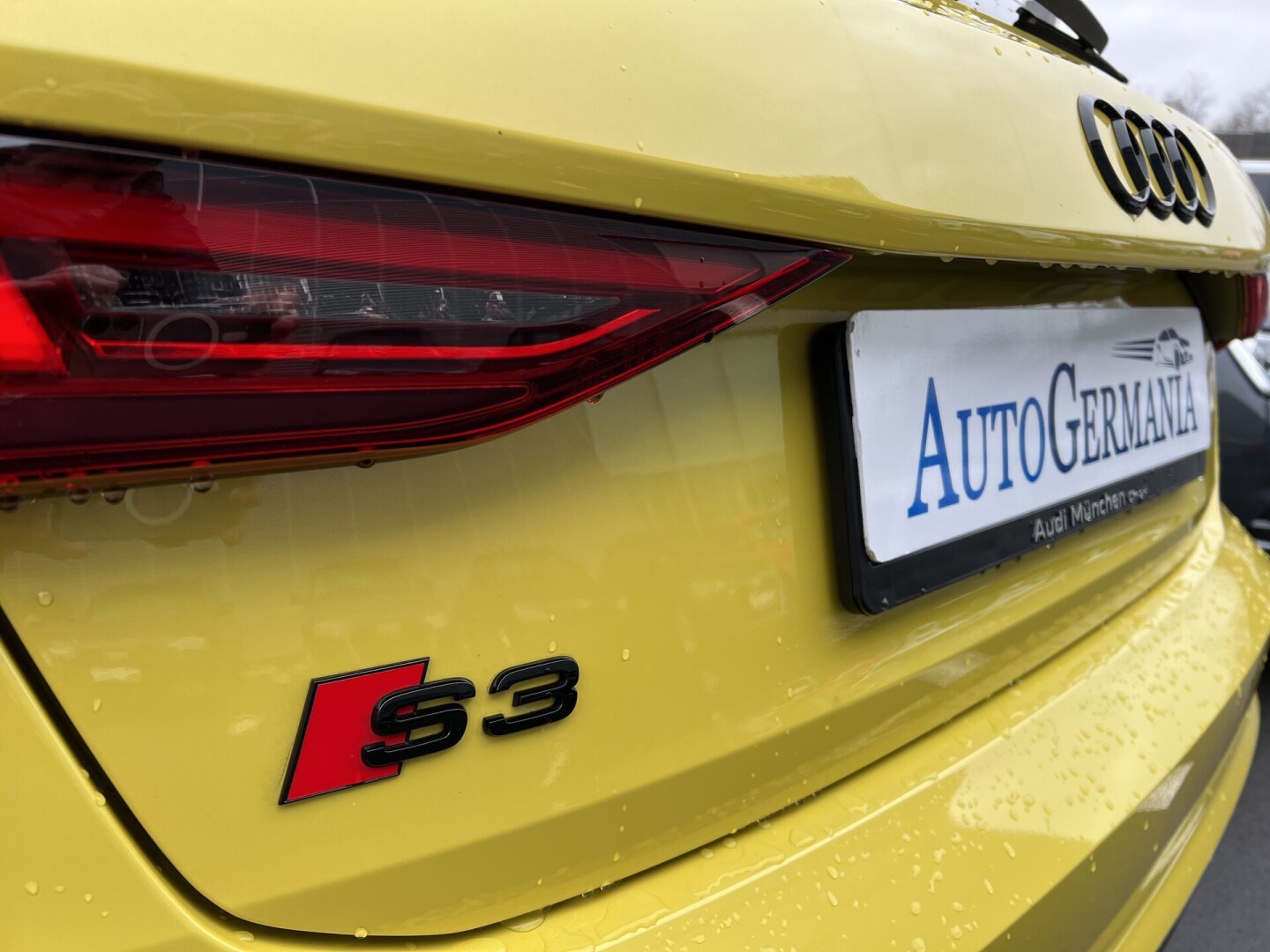 Audi S3 Sportback 310PS Matrix З Німеччини (86784)