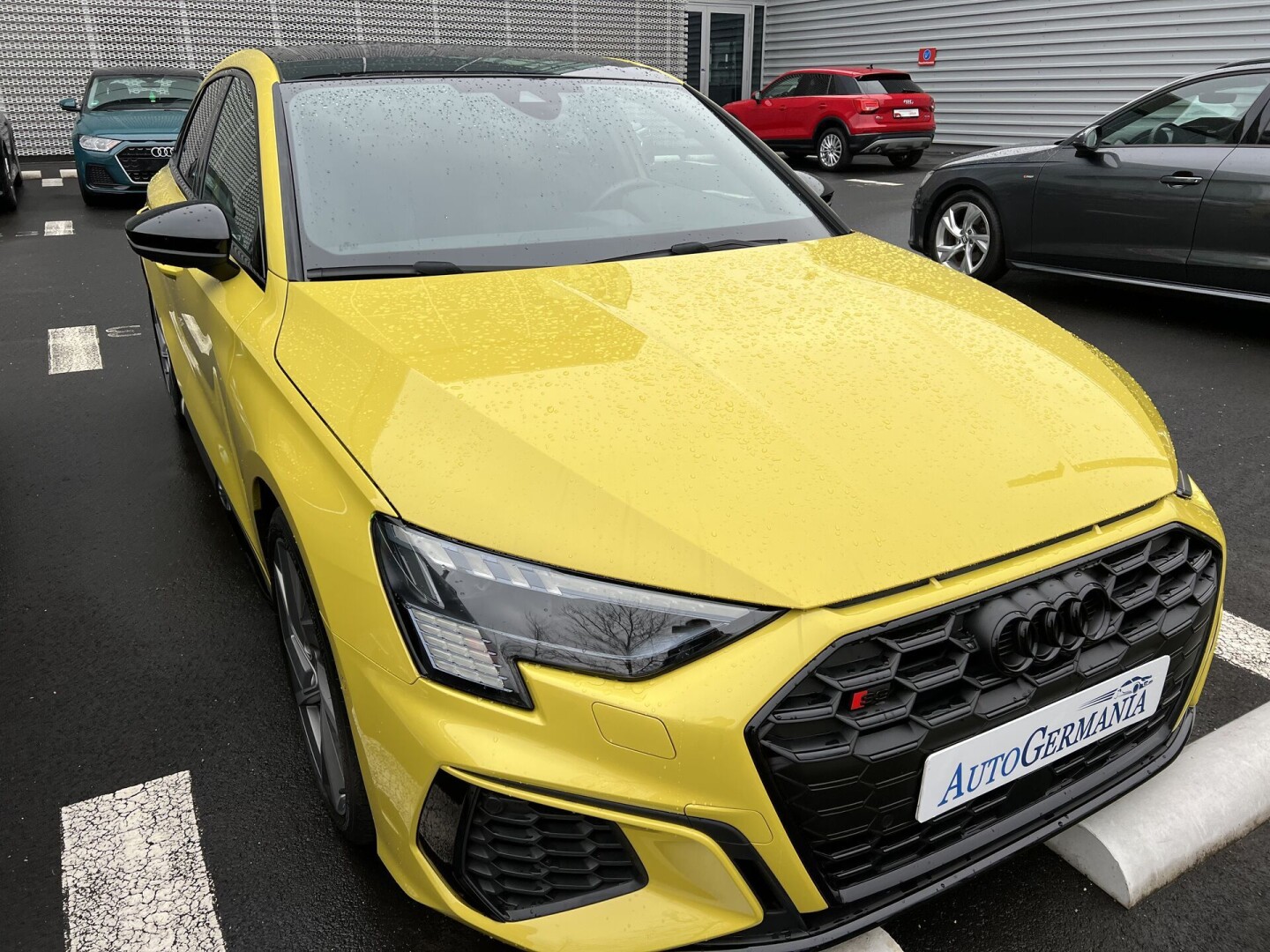 Audi S3 Sportback 310PS Matrix З Німеччини (86802)