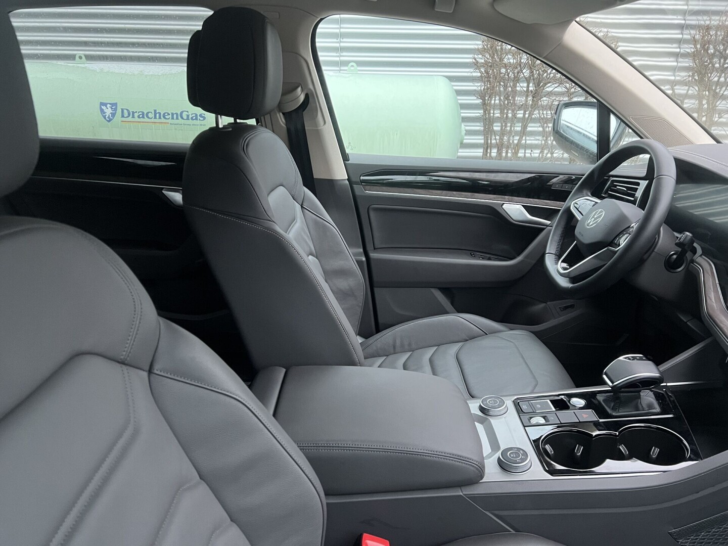 VW Touareg 3.0TDI 286PS Elegance Пневмо LED З Німеччини (86908)