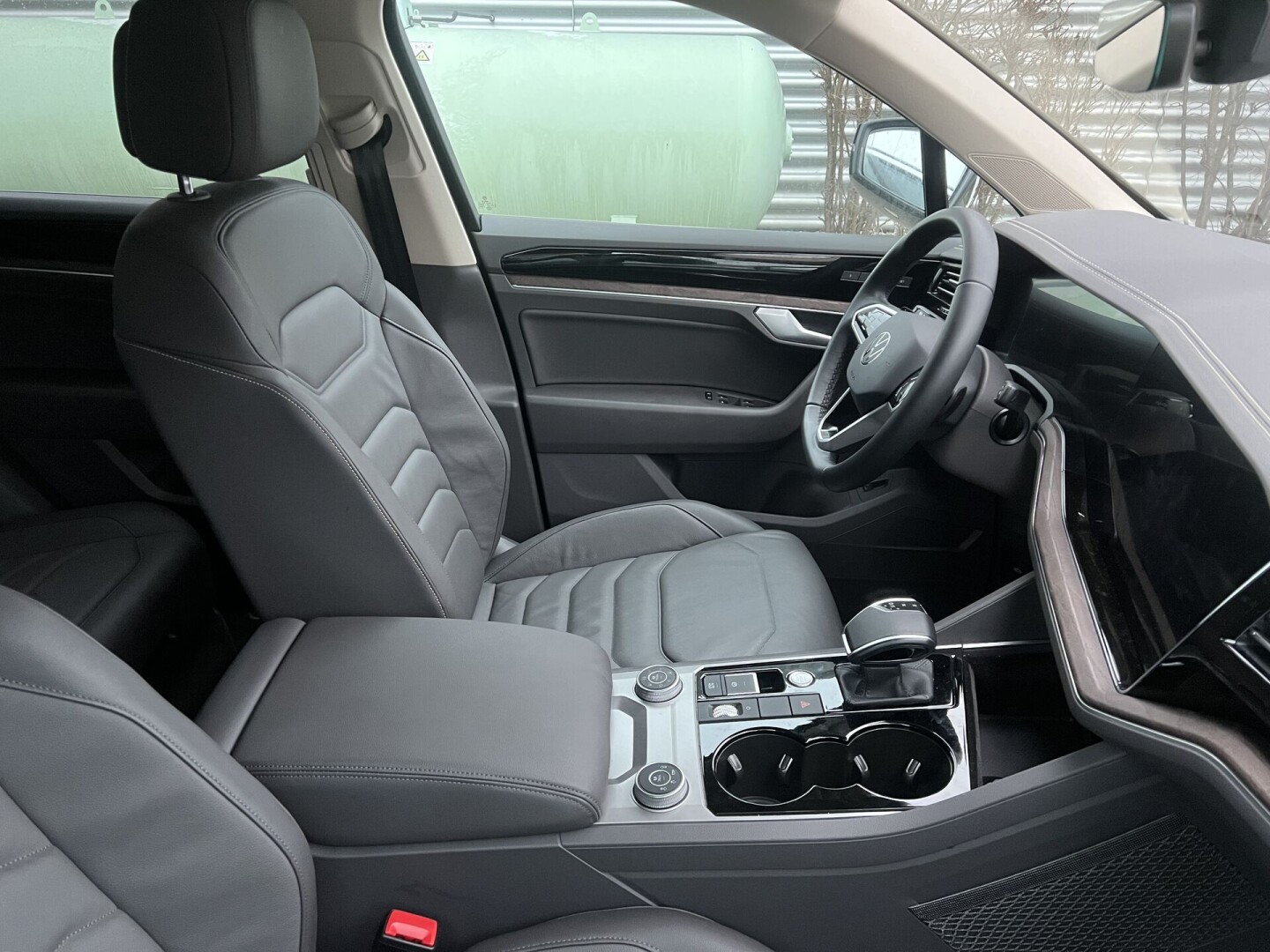VW Touareg 3.0TDI 286PS Elegance Пневмо LED З Німеччини (86916)