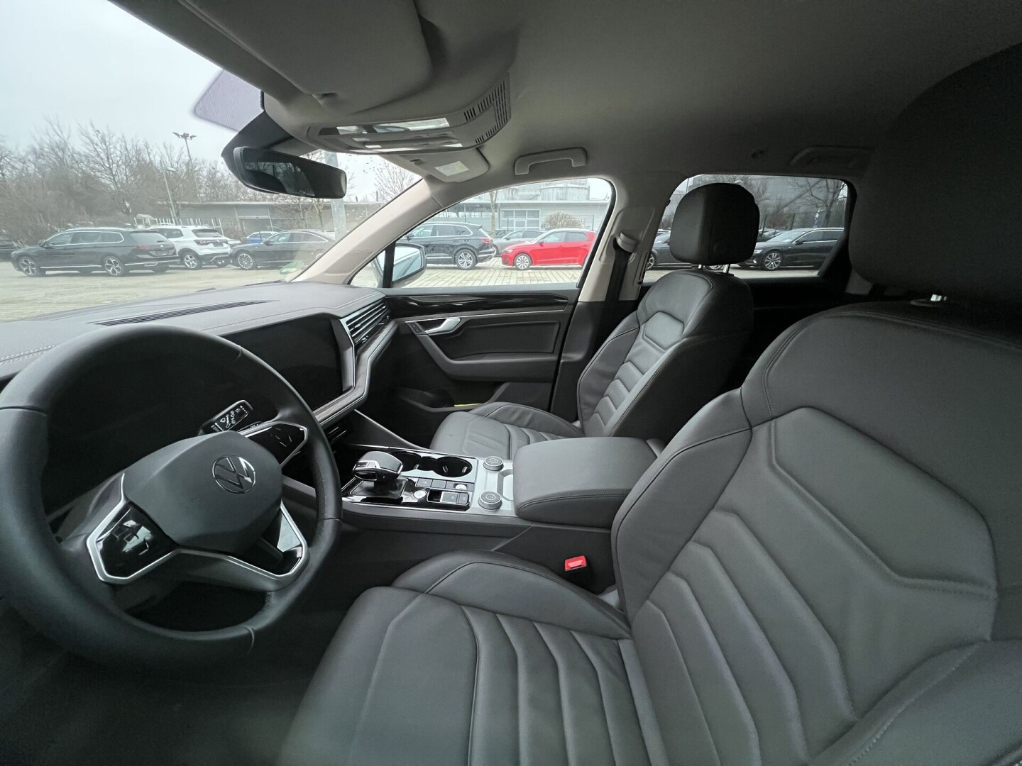 VW Touareg 3.0TDI 286PS Elegance Пневмо LED З Німеччини (86907)