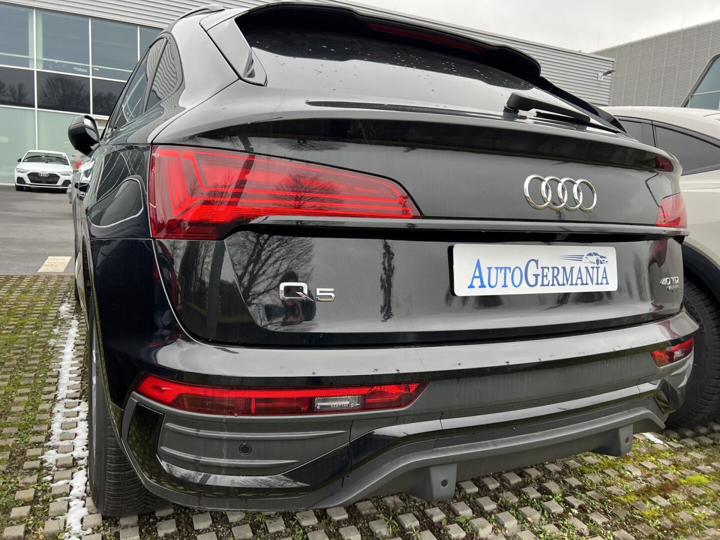 Audi Q5 Quattro 40TDI 204PS Sportback Black Advancet  З Німеччини (87044)