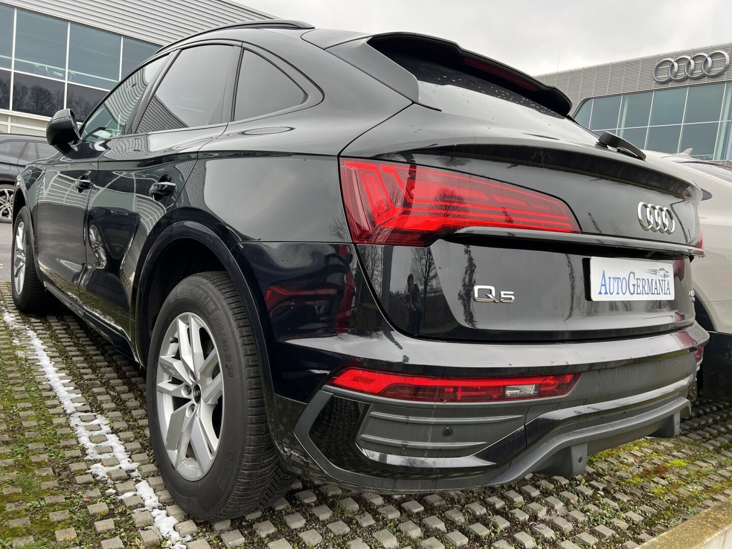 Audi Q5 Quattro 40TDI 204PS Sportback Black Advancet  З Німеччини (87043)