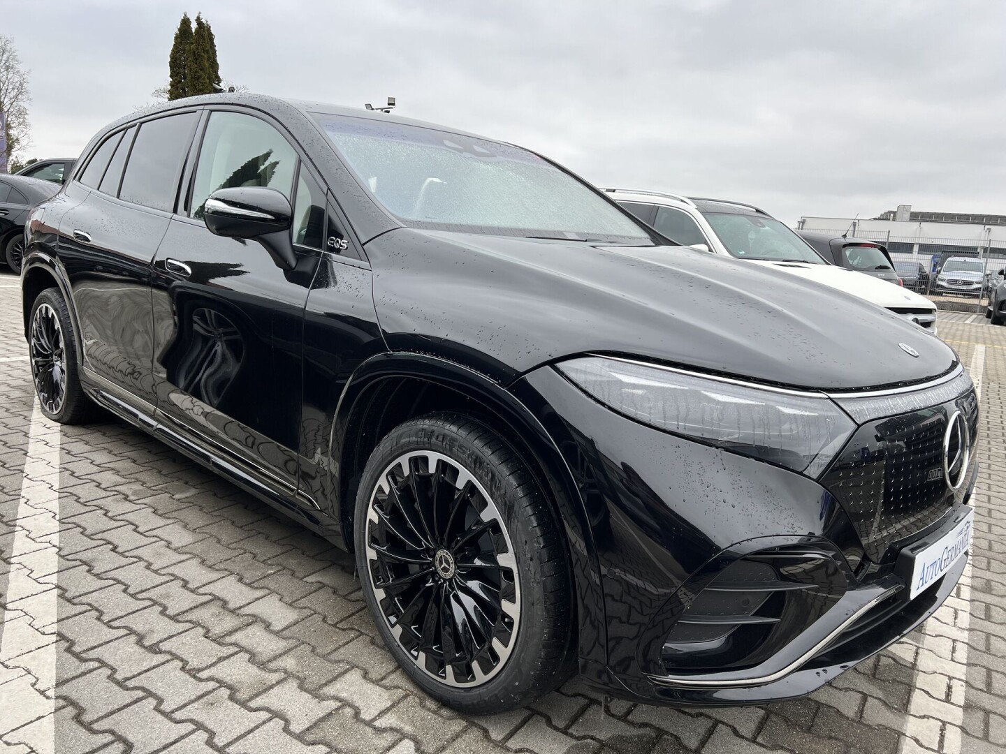 Mercedes-Benz EQS 450+ SUV AMG Hyperscreen 360PS 108kWh Black-Paket З Німеччини (87204)