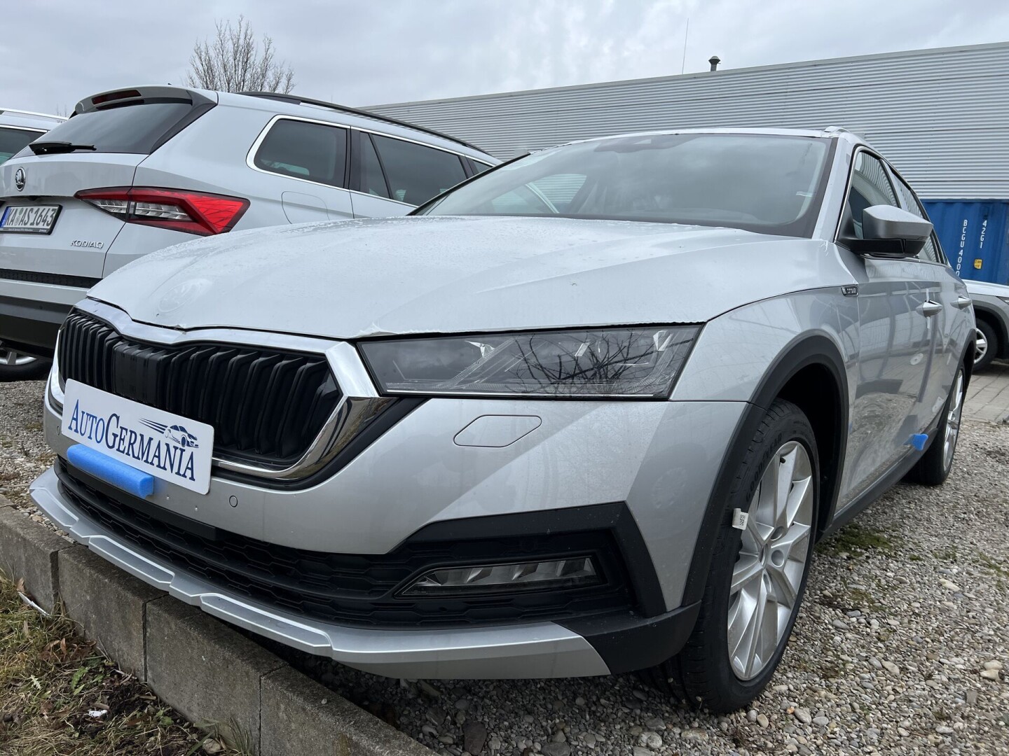 Skoda Octavia Scout 2.0TDI DSG 200PS 4x4 LED З Німеччини (87458)