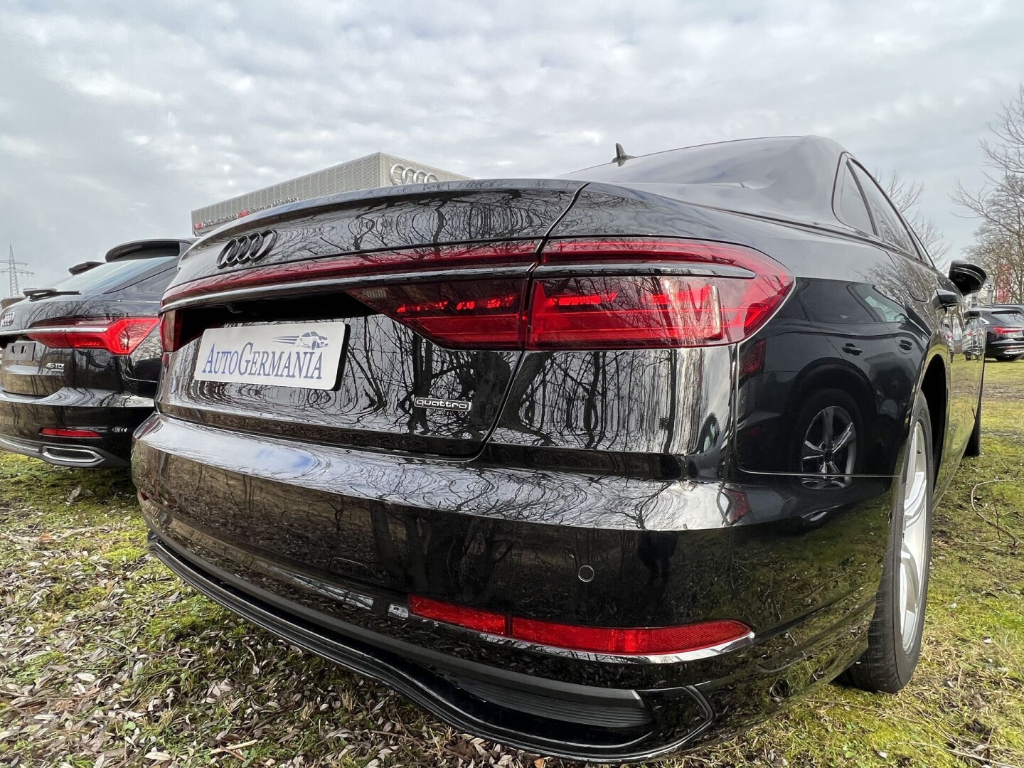 Audi A8 Quattro 50TDI 286PS Matrix Black-Paket B&O З Німеччини (87539)