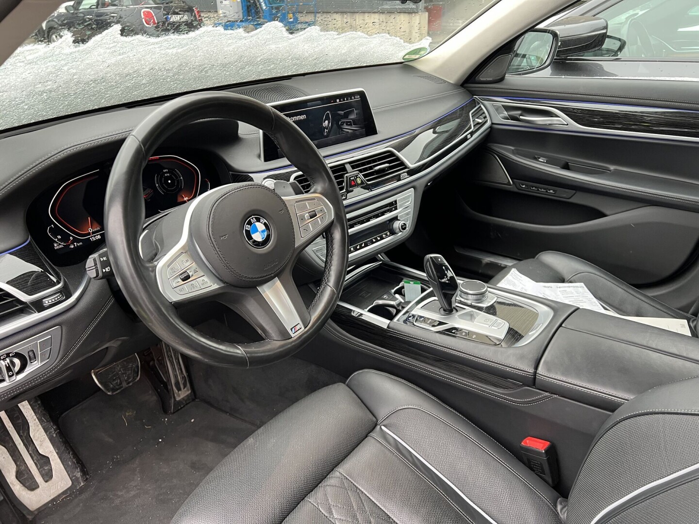 BMW 750d xDrive 400PS M-Paket Laser Individual  З Німеччини (87791)