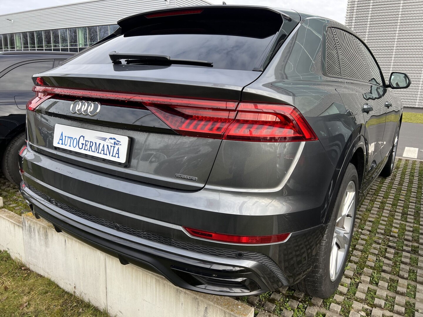 Audi Q8 50TDI Quattro 286PS Black S-Line LED З Німеччини (87936)