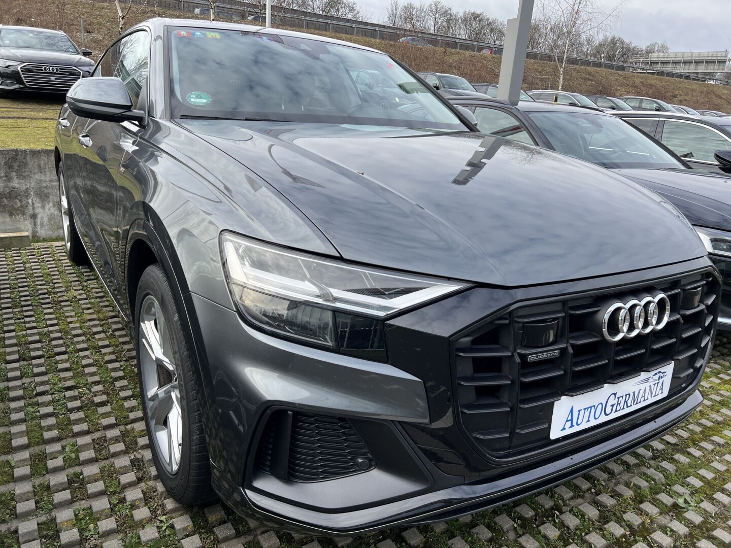 Audi Q8 50TDI Quattro 286PS Black S-Line LED З Німеччини (87932)