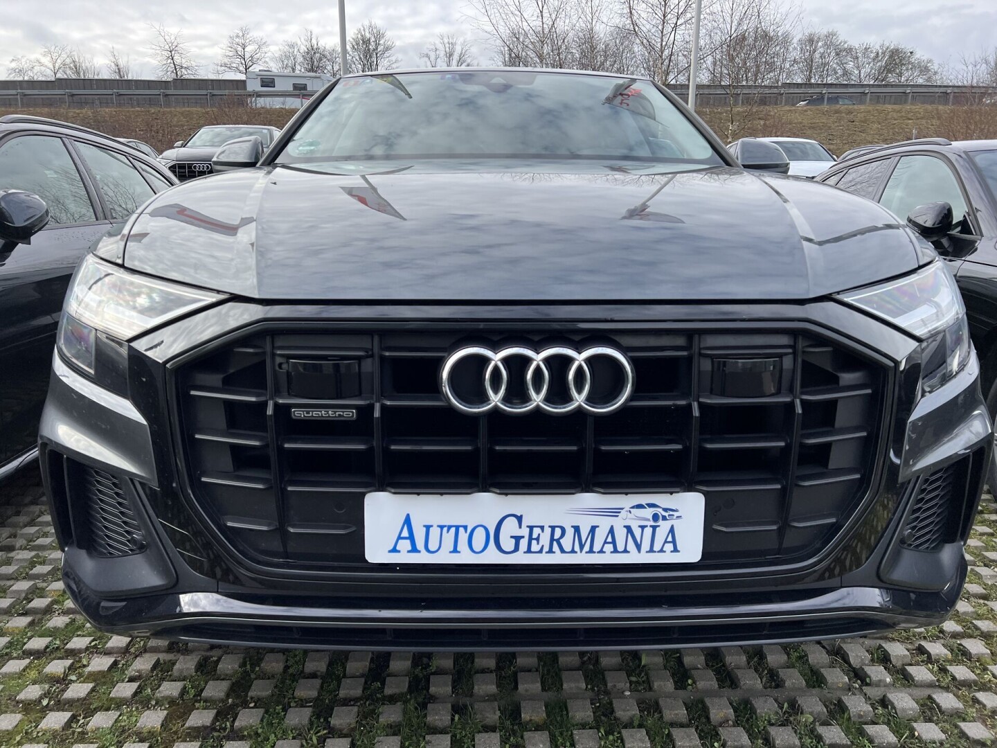 Audi Q8 50TDI Quattro 286PS Black S-Line LED З Німеччини (87930)