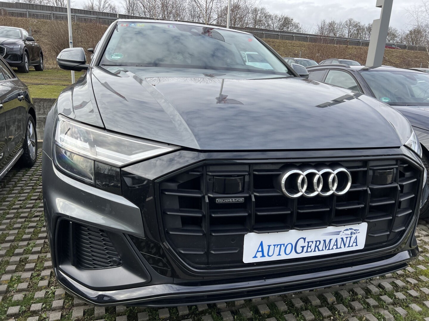 Audi Q8 50TDI Quattro 286PS Black S-Line LED З Німеччини (87933)