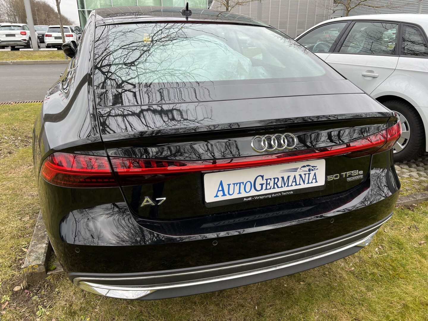 Audi A7 Sportback Quattro 50TFSIe 299PS S-Line  З Німеччини (88141)