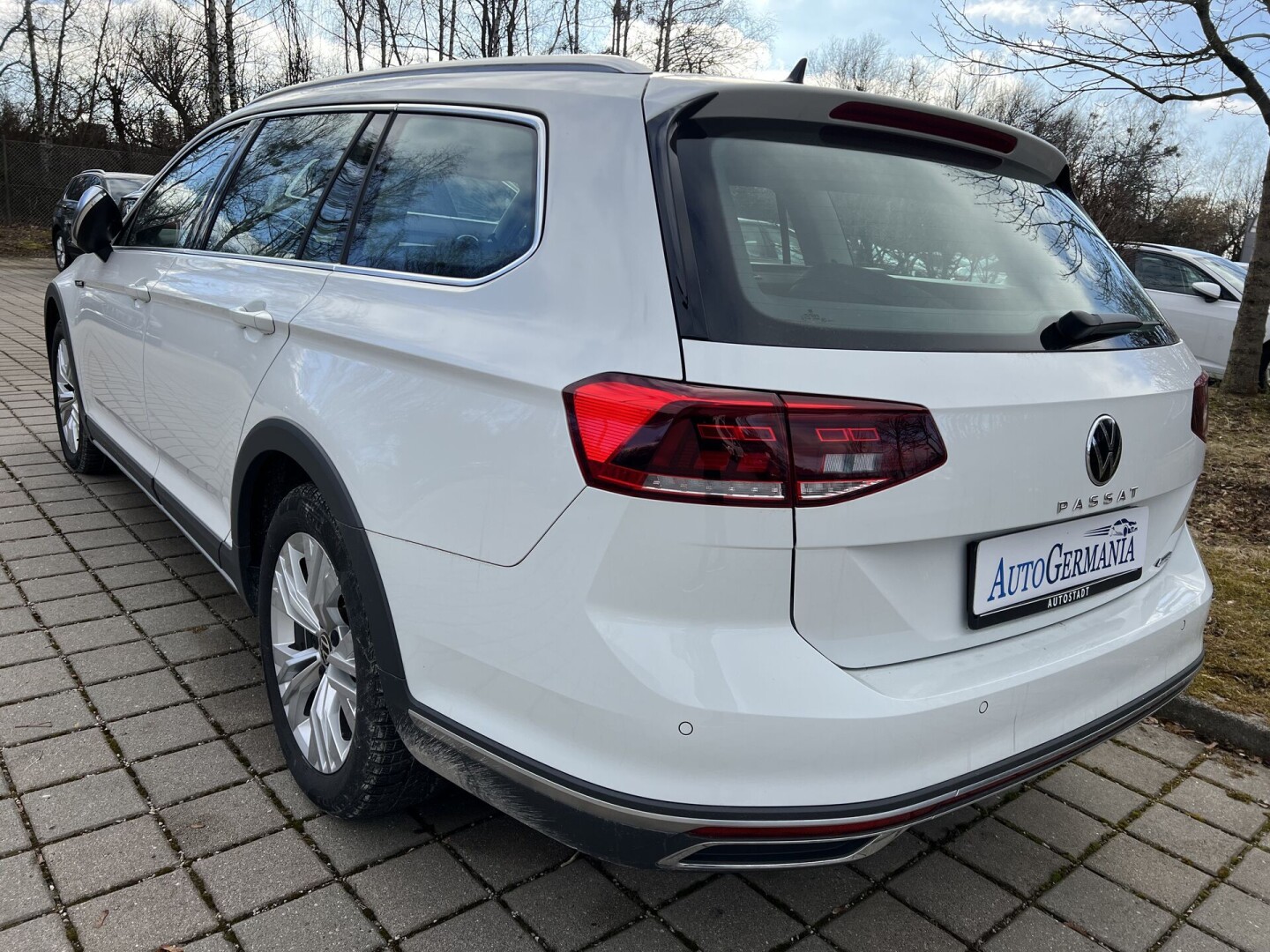 VW Passat Alltrack 2.0TDI DSG 200PS 4Motion LED З Німеччини (88216)