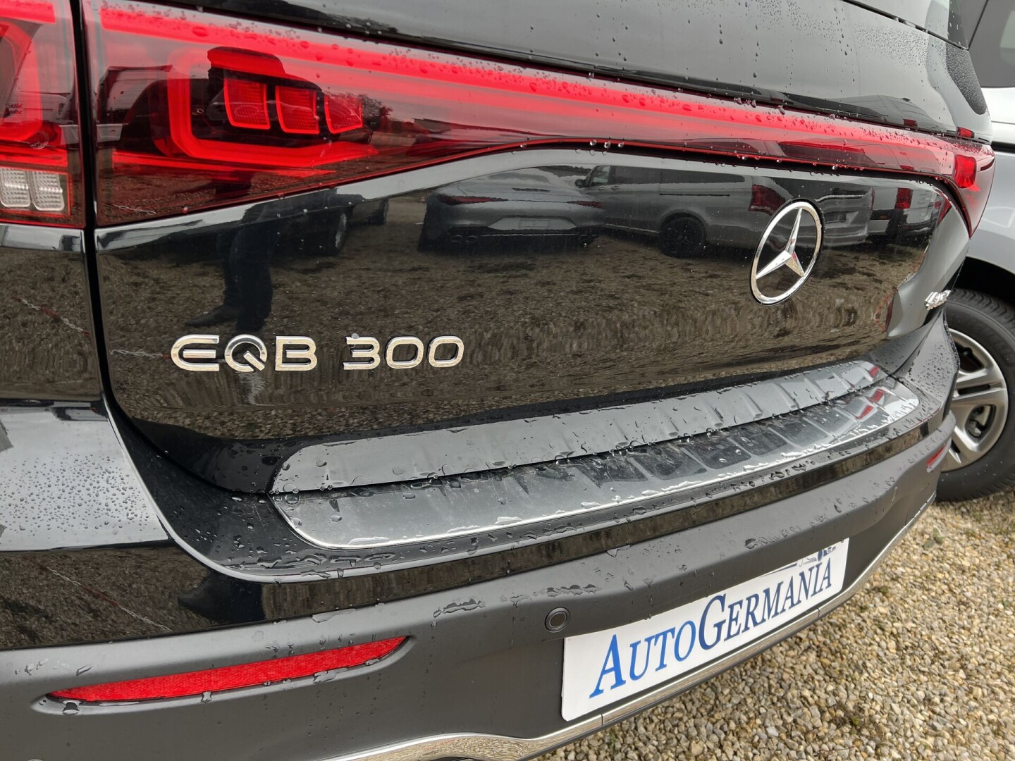 Mercedes-Benz EQB 300 AMG 4Matic 228PS 395Km 7-set З Німеччини (88296)