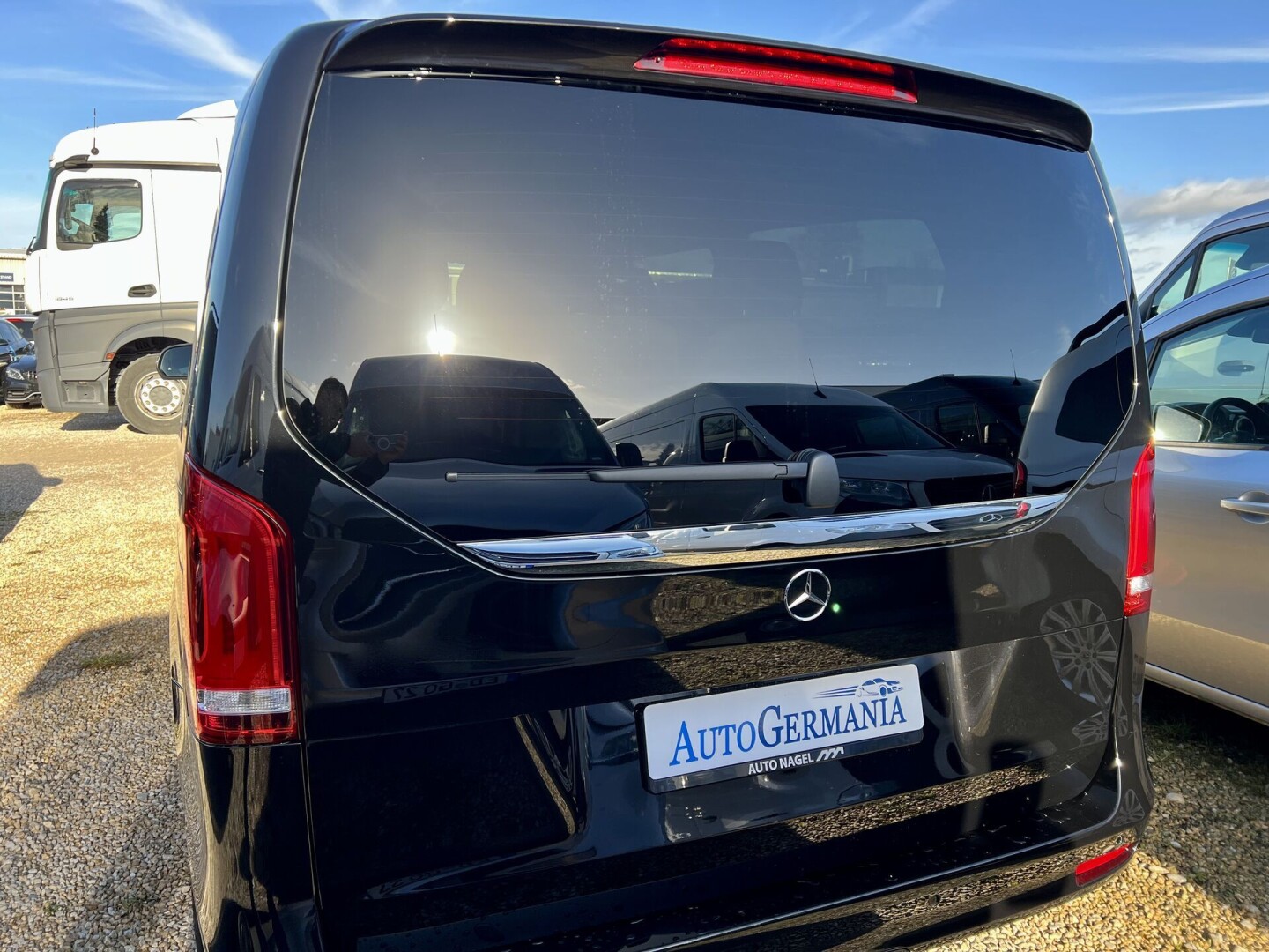 Mercedes-Benz V250d 190PS 4Matic AMG Avantgarde Edition Extralong 8-set З Німеччини (88644)