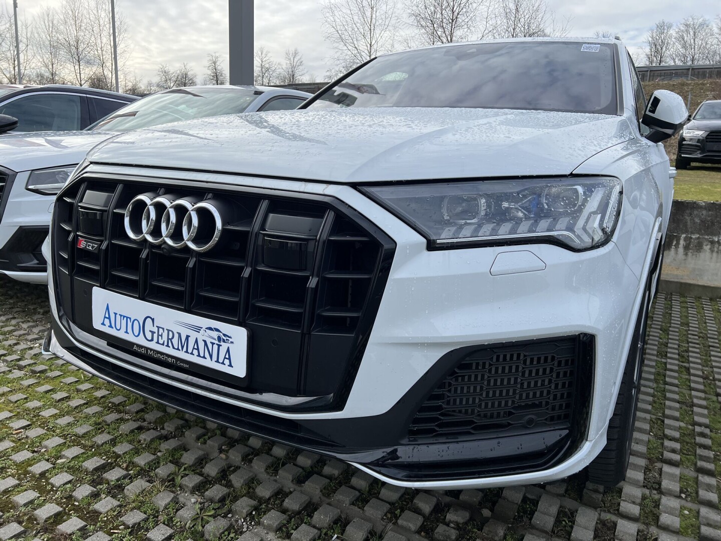 Audi SQ7 4.0TDI Quattro 435PS Black-Paket Matrix  З Німеччини (88695)