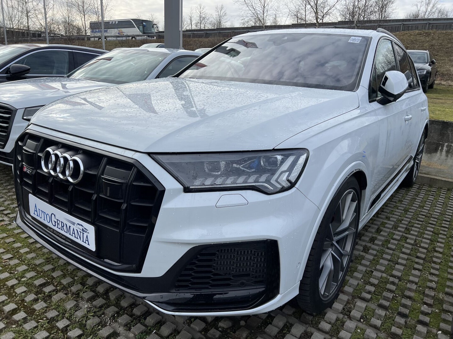 Audi SQ7 4.0TDI Quattro 435PS Black-Paket Matrix  З Німеччини (88693)