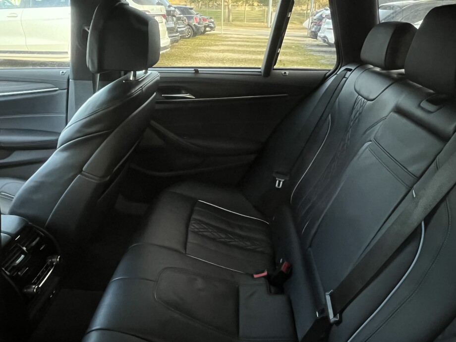 BMW 530d xDrive 286PS M-Paket Laser Touring З Німеччини (90327)