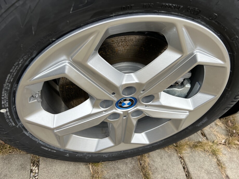BMW X1 xDrive 30e 326PS M-Paket LED З Німеччини (90641)