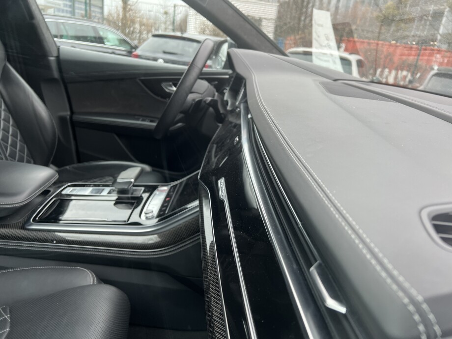 Audi SQ8 Quattro 4.0TDI 435PS HD-Matrix Black Carbon З Німеччини (90732)