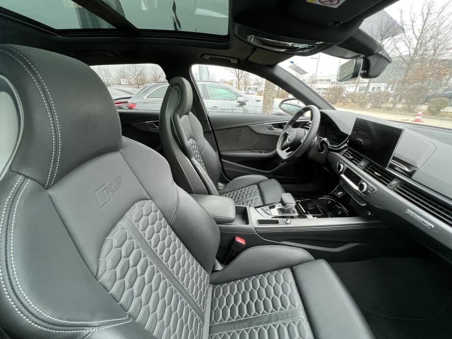 Audi RS4 Avant 2.9TFSI Quattro 450PS Matrix B&O З Німеччини (91013)