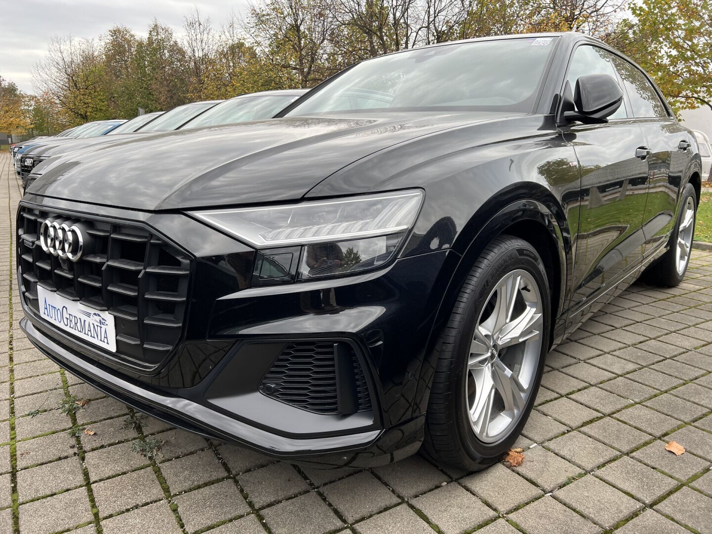 Audi Q8 50TDI 286PS S-Line Black Matrix Individual З Німеччини (91466)