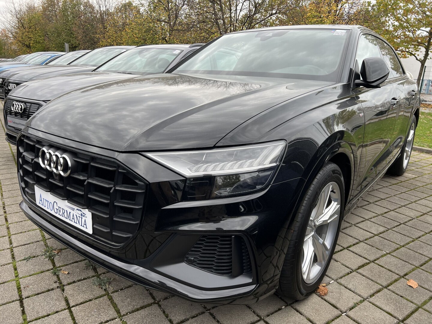 Audi Q8 50TDI 286PS S-Line Black Matrix Individual З Німеччини (91467)