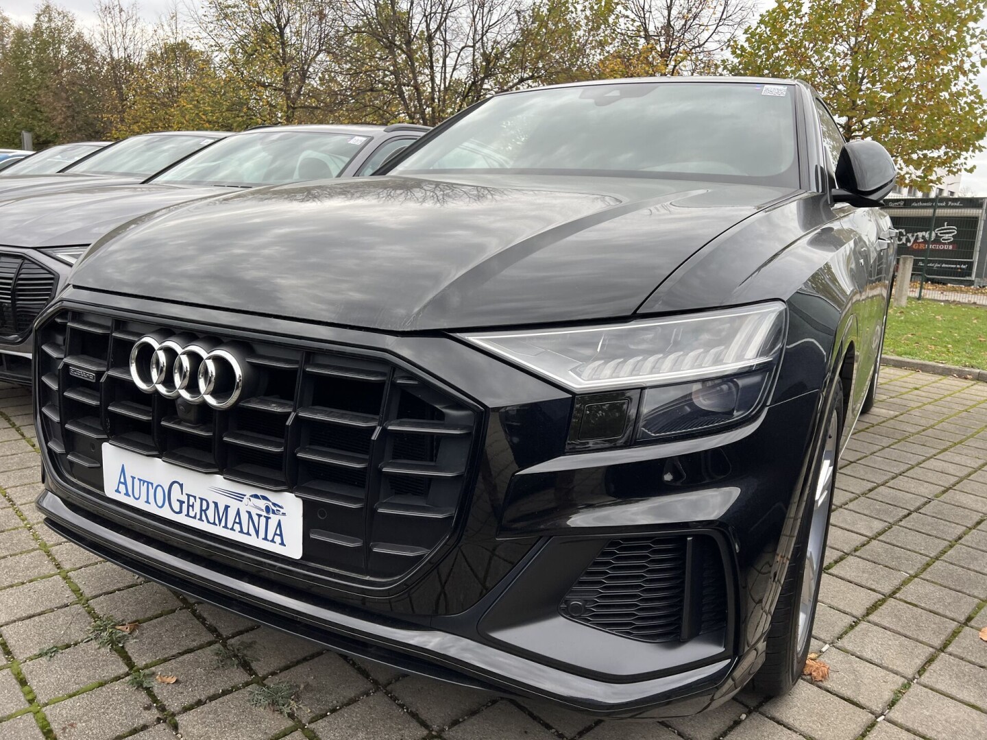 Audi Q8 50TDI 286PS S-Line Black Matrix Individual З Німеччини (91465)