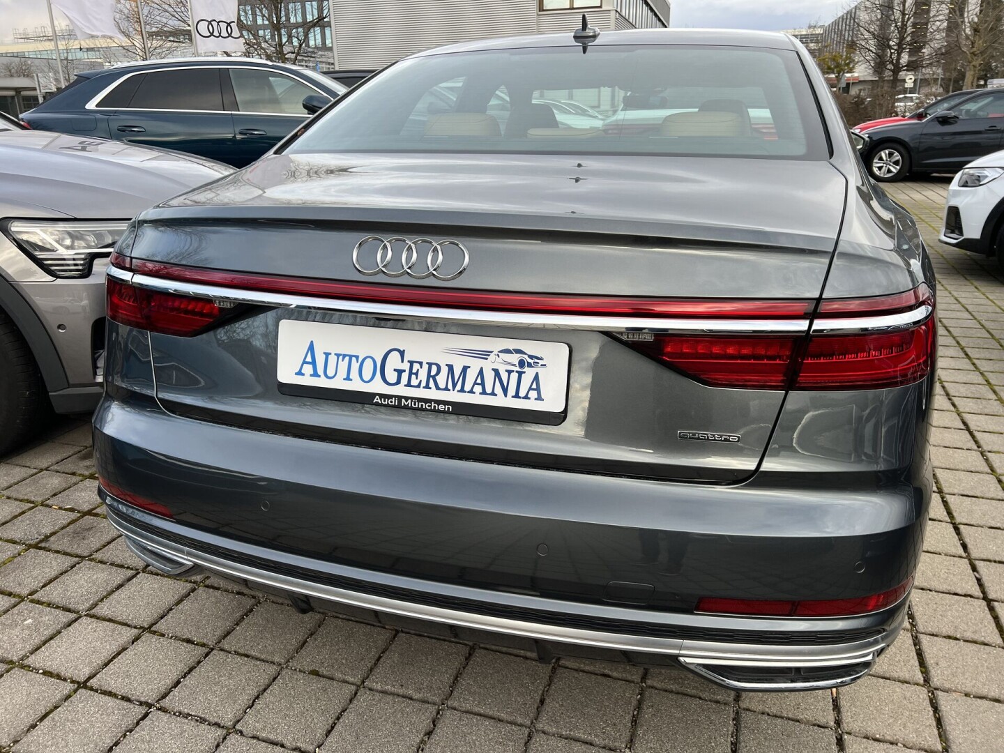 Audi A8 Quattro 50TDI 286PS Laser Из Германии (91740)