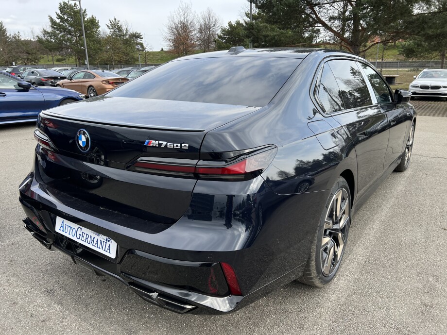 BMW M760e xDrive 571PS Hybrid Black M-Paket Individual З Німеччини (91986)