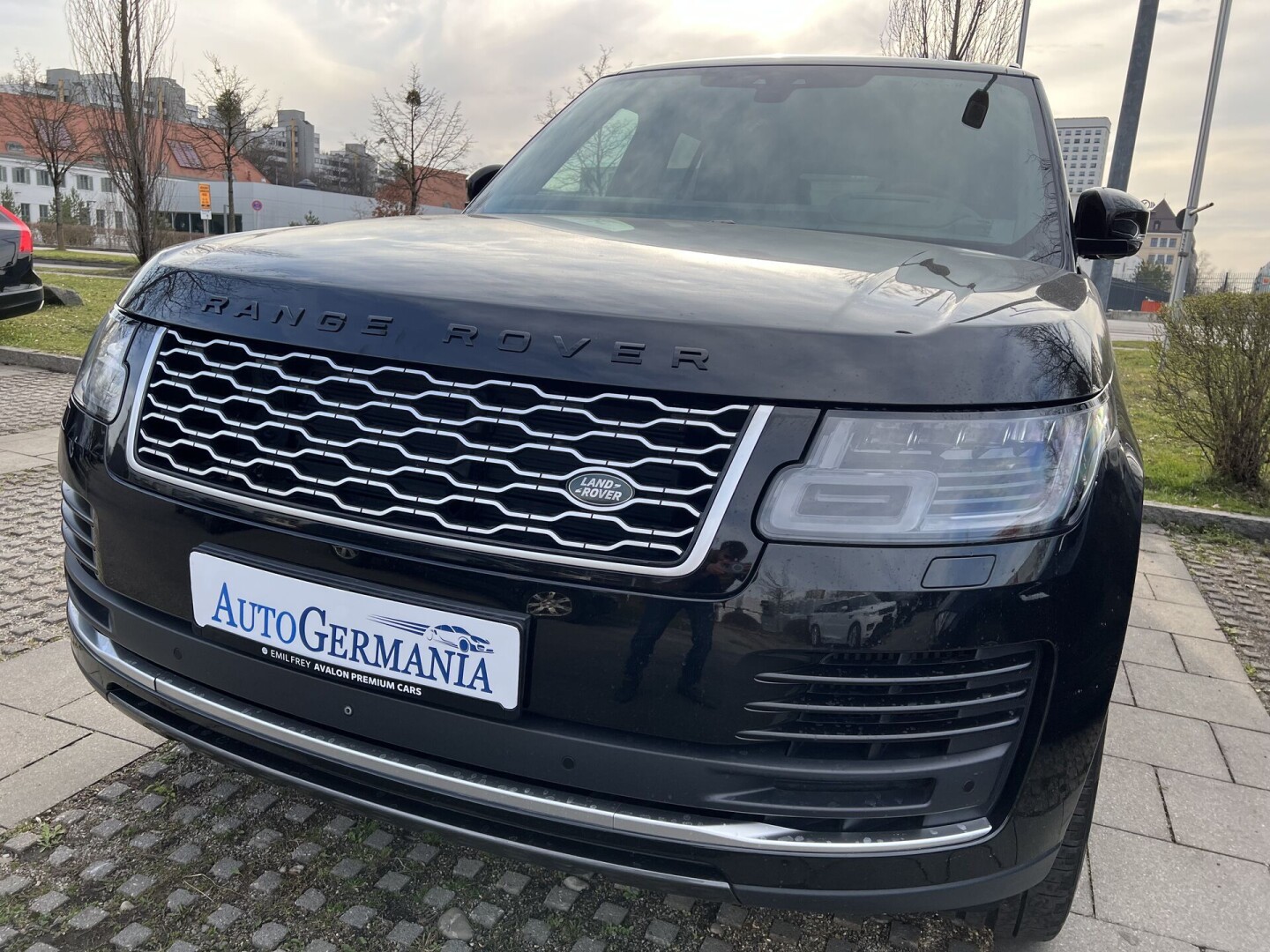 Land Rover Range Rover 4.4 SDV8 Voque З Німеччини (92200)