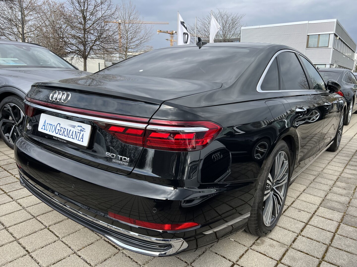 Audi A8 50TDI 286PS HD-Matrix Lang Individual FULL From Germany (92977)