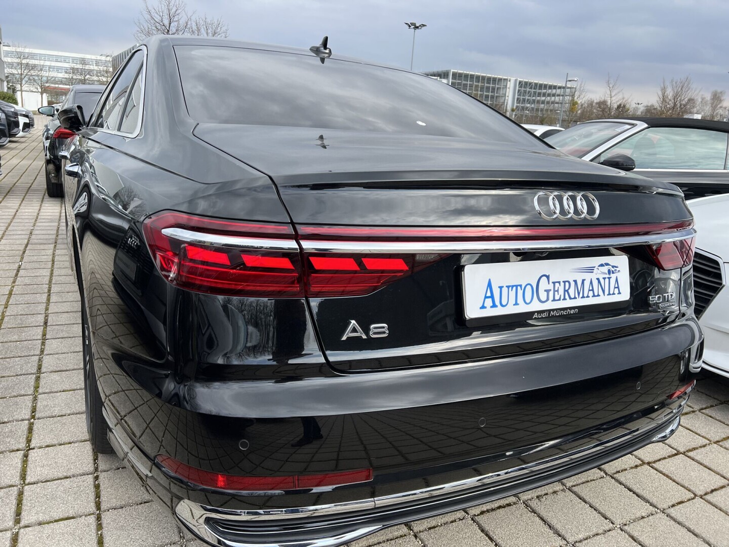 Audi A8 50TDI 286PS HD-Matrix Lang Individual FULL З Німеччини (92973)