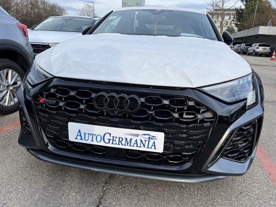 Audi RS3 Sportback 2.5TFSI 400PS Black-Paket Matrix З Німеччини (93164)
