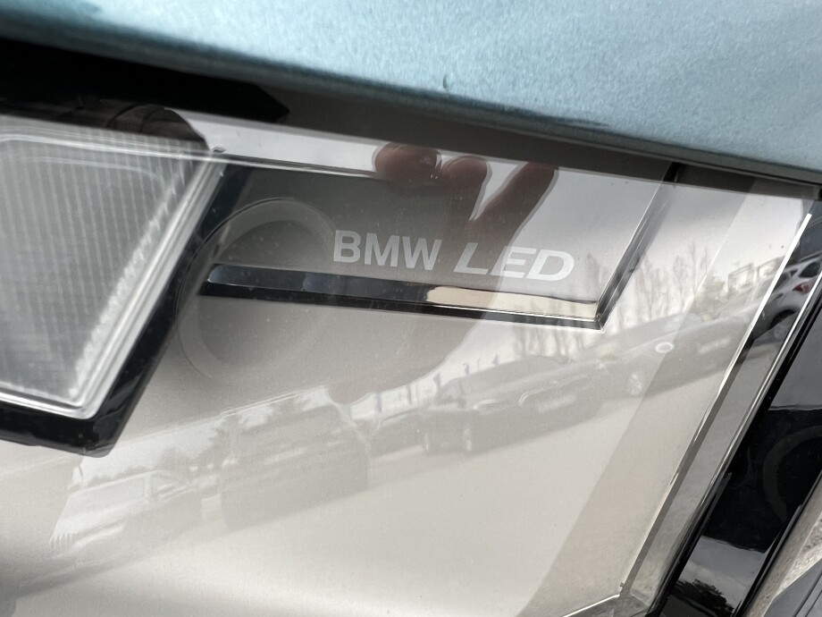 BMW iX 40 xDrive 326PS Laser 77kWh (420Km) M-Sport З Німеччини (94274)